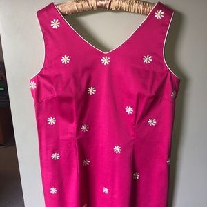 16 Like New Hot Pink embroidered V-Neck summer  Dress Preppy Daisy
